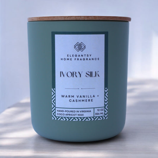 IVORY SILK LUXURY CANDLE